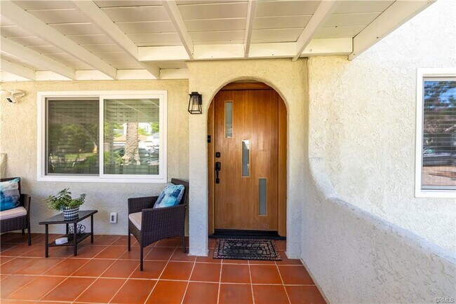 Building Photo - 2108 Bel Aire Dr