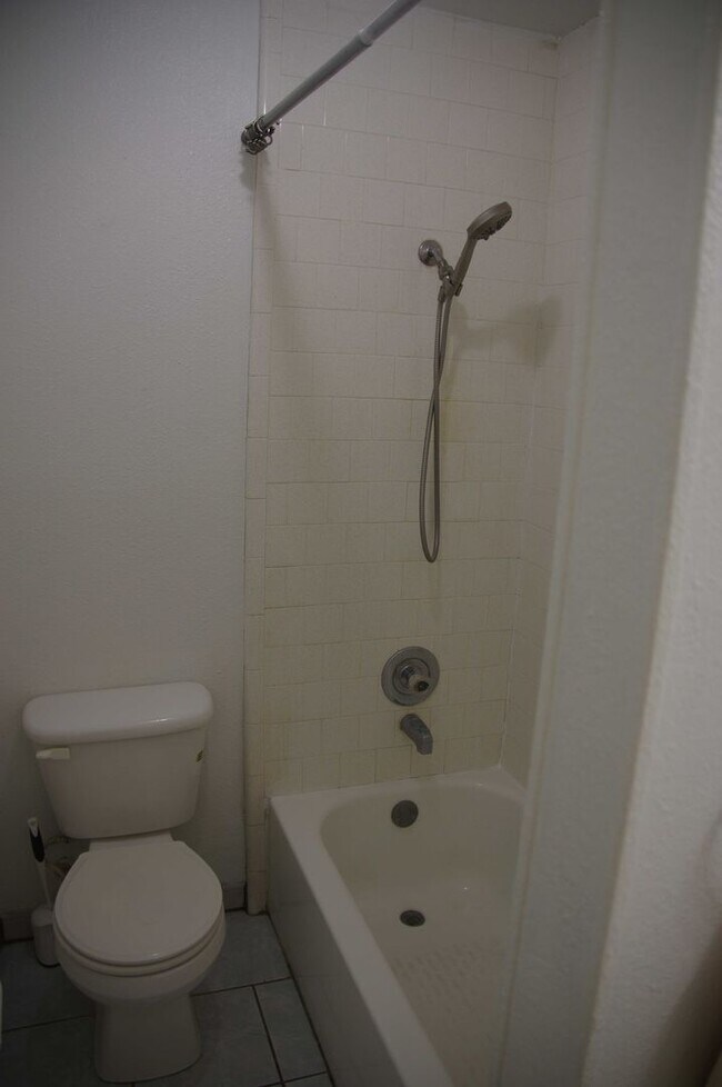 Building Photo - 8015 Forest Ash