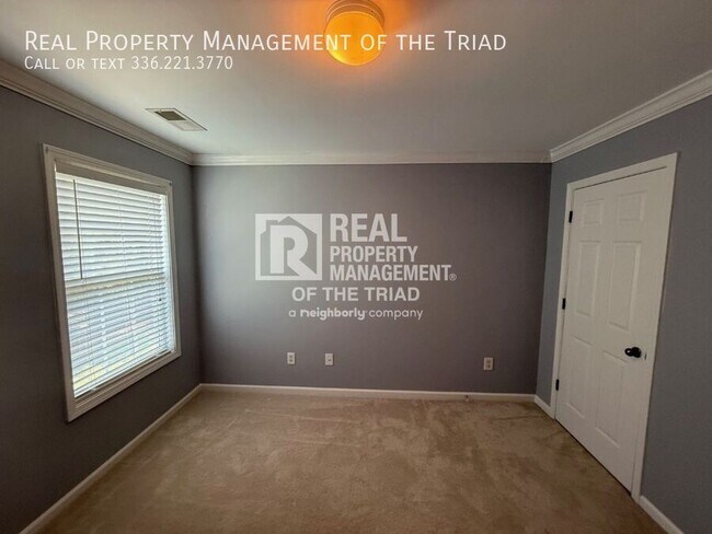 Building Photo - 1538 Castle Way