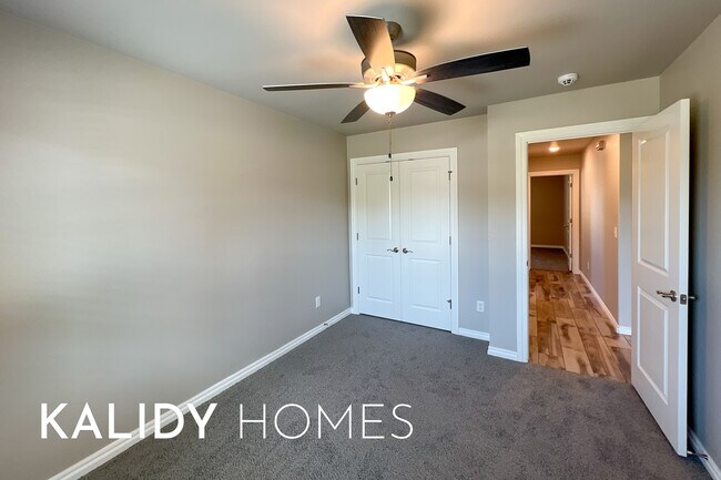 Building Photo - 8408 Lambert Wy