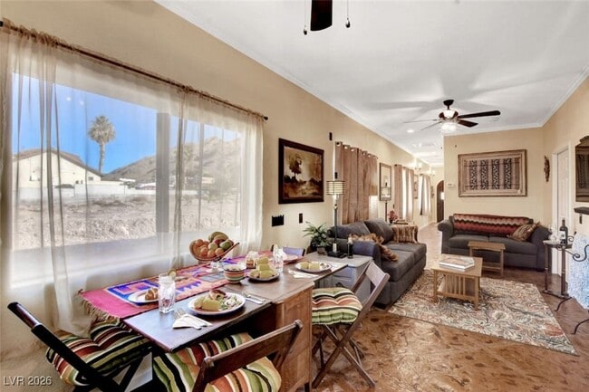 Building Photo - 481 Benedict Dr