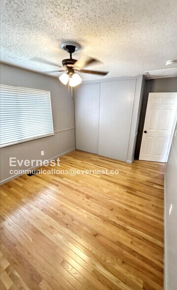 Building Photo - 1515 Mautenne Dr