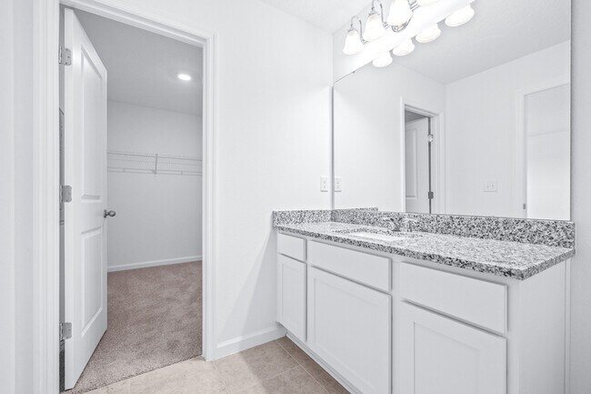 Building Photo - 3281 Vesara Dr
