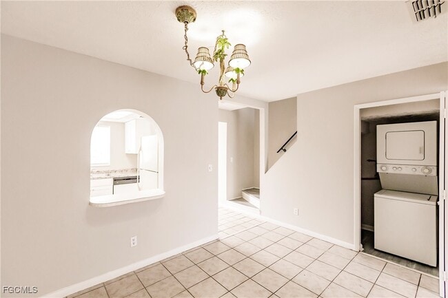 Building Photo - 1123 SW 48th Terrace