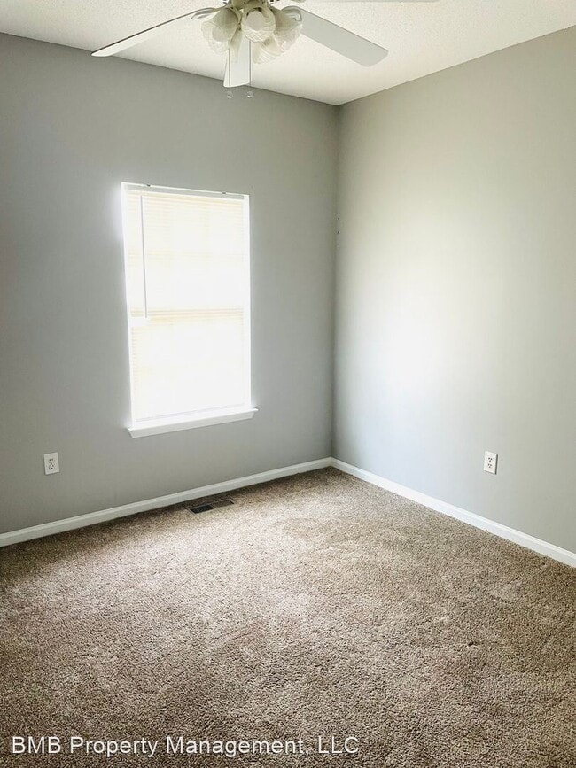 Building Photo - 3 br, 2 bath House - 180 Pine Meadow Circle