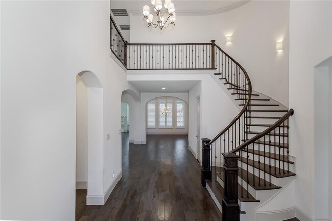 Building Photo - 2006 Pear Tree Dr