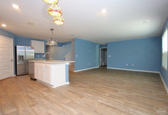 Building Photo - 10589 Queens Gate Cir