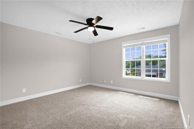 Building Photo - 890 Duval Dr