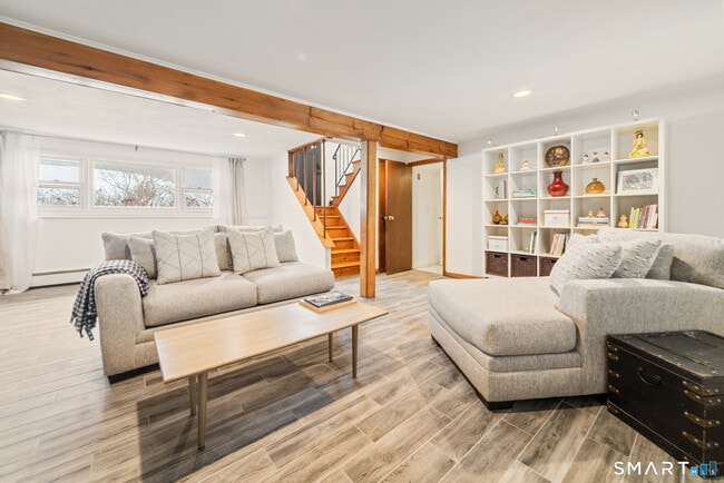 Building Photo - 16 Cushing Dr