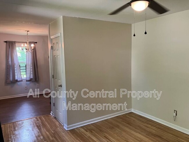 Building Photo - 1581 Druid Hill Dr
