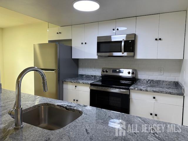 Building Photo - 356 Ridge Rd