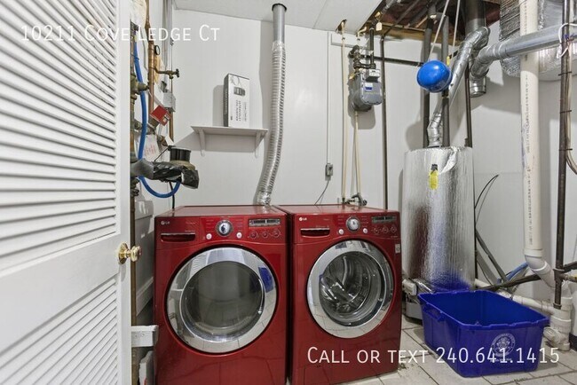 Building Photo - 10211 Cove Ledge Ct