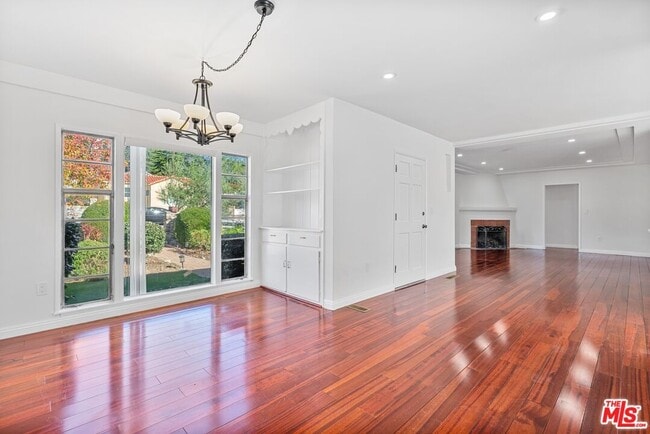 Building Photo - 3340 Alabama St