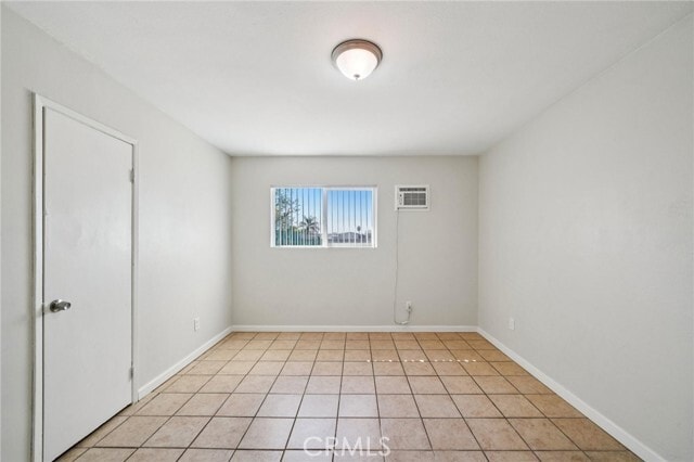 Building Photo - 7390 Valaria Dr