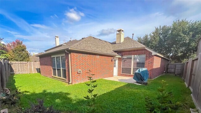 Building Photo - 26622 Clear Mill Ln