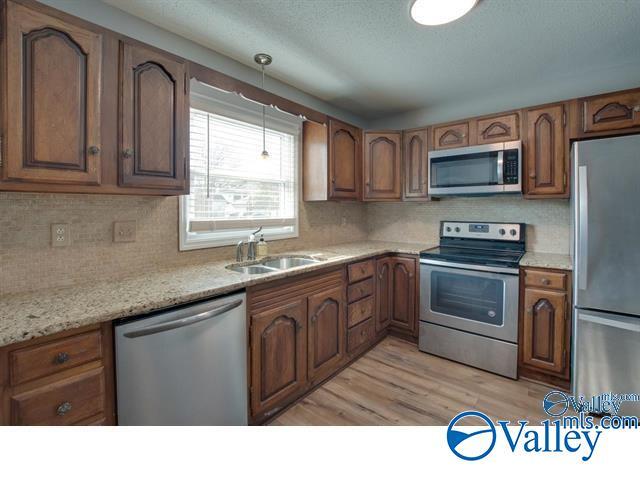 Building Photo - 3006 Dupree Dr SW