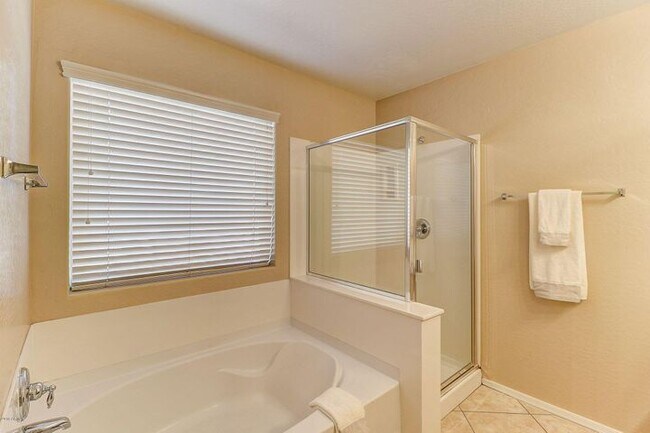 Building Photo - 6932 S Morning Dew Ln