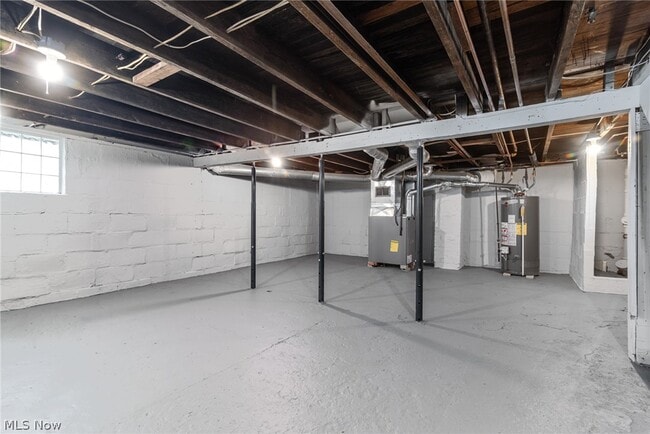 Building Photo - 312 Upland Ave