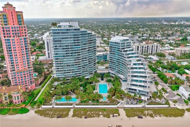 Building Photo - 2200 N Ocean Blvd