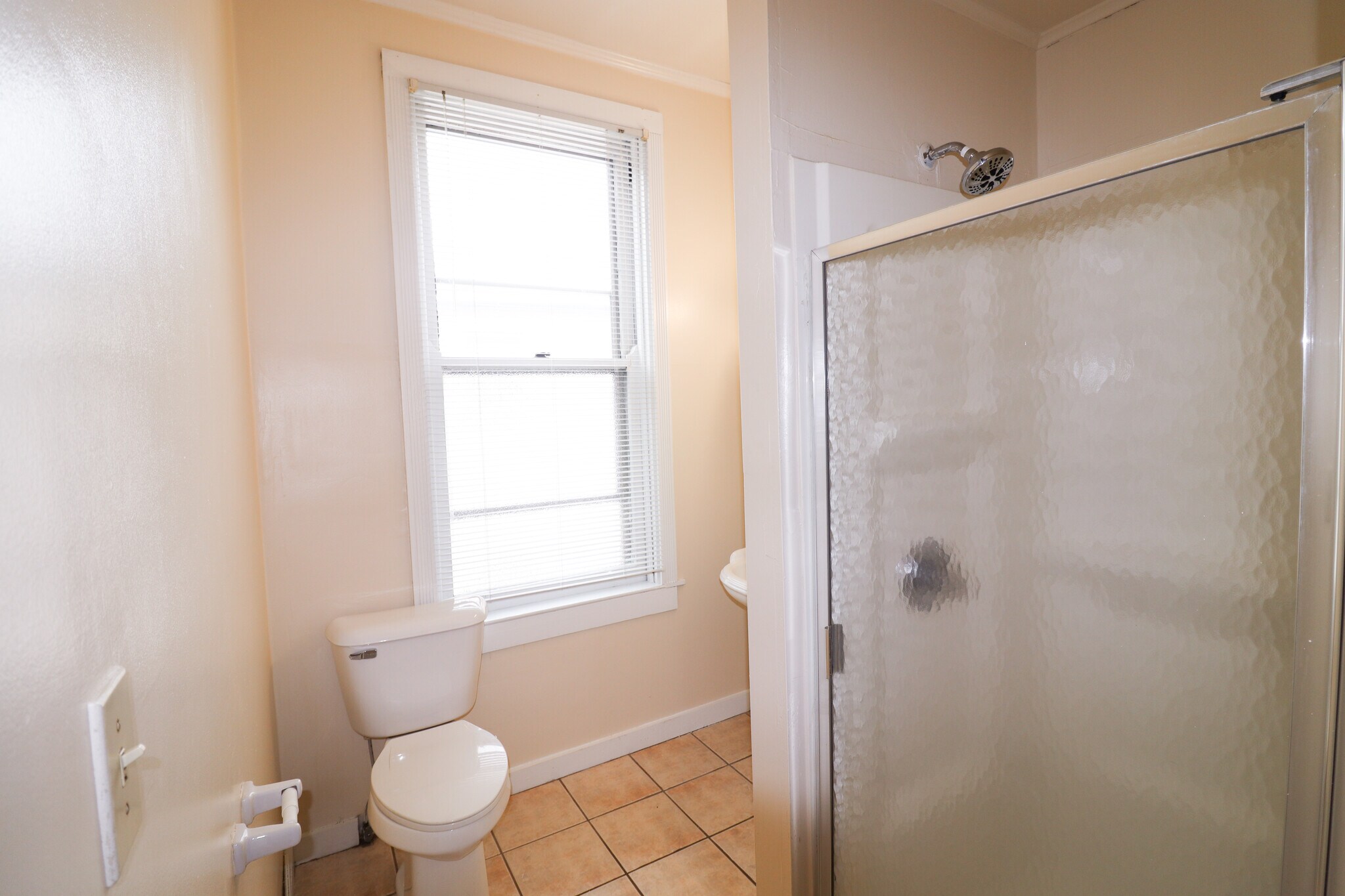 Building Photo - 2353 Ohio Ave