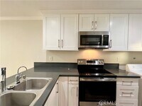 Building Photo - 162 Tangelo