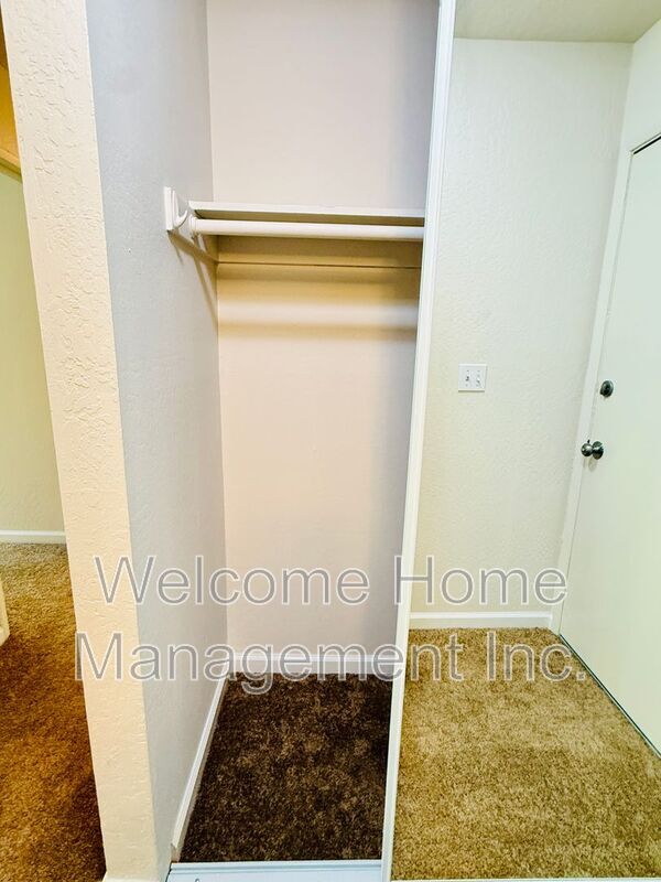 Building Photo - 1571 Alvarado Ave
