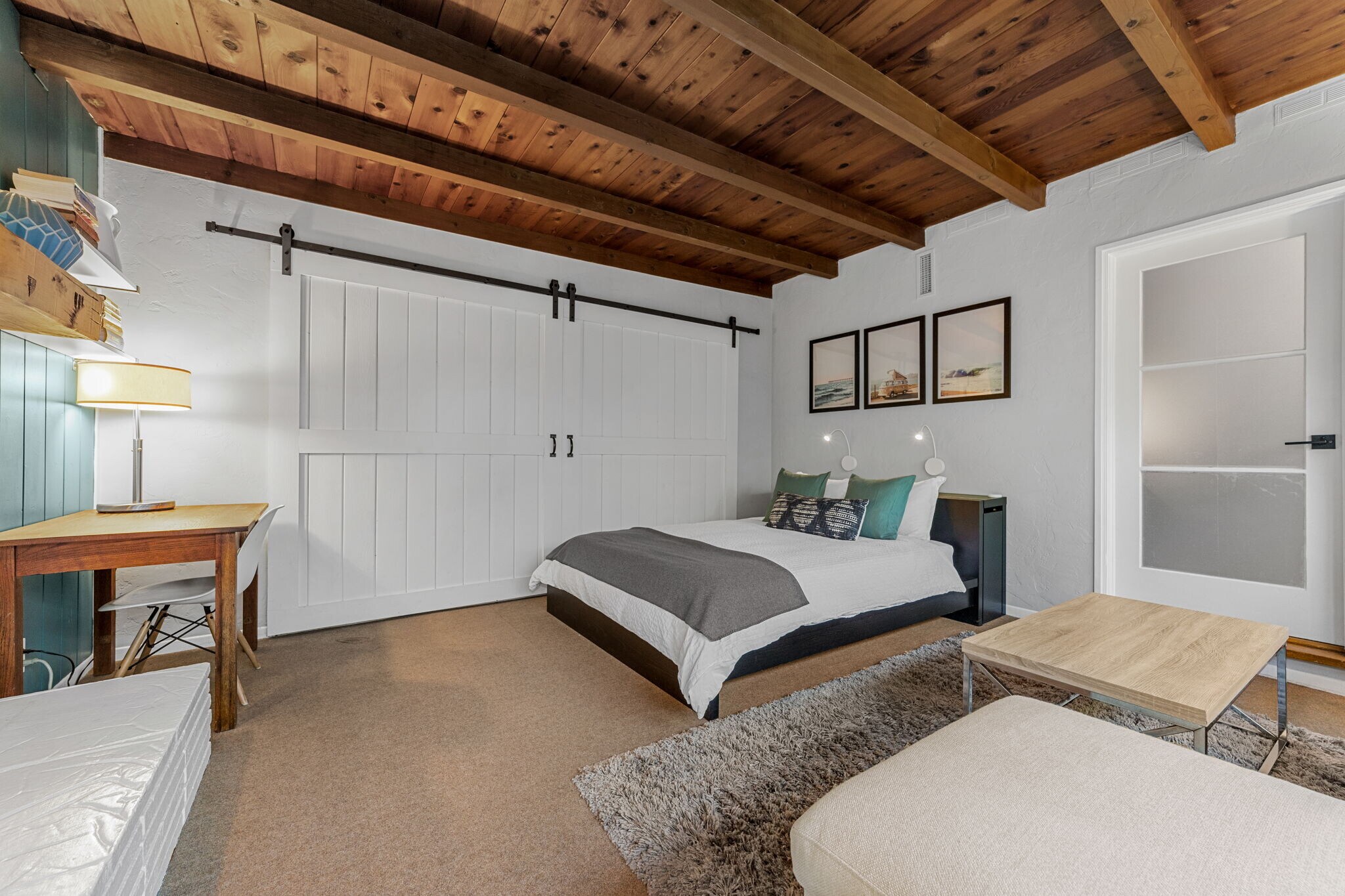 Building Photo - 4759 Baylor Dr