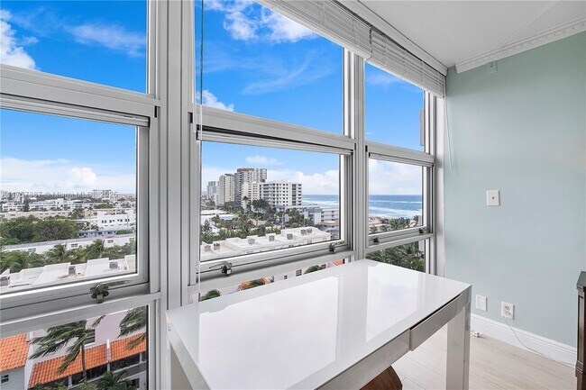 Building Photo - 531 N Ocean Blvd