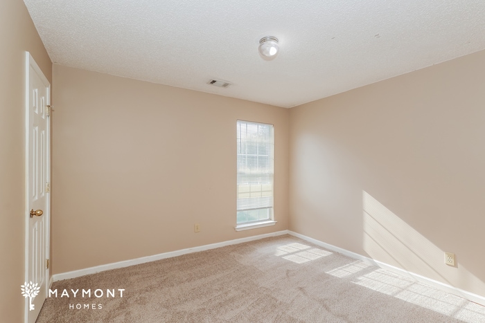 Building Photo - 414 Bald Eagle Way