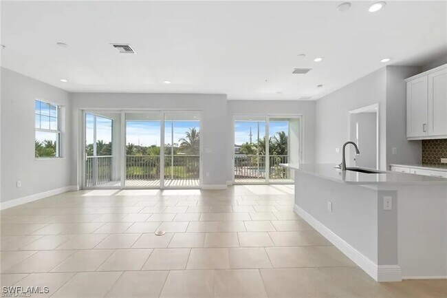 Building Photo - 2318 Sawyers Hill Rd
