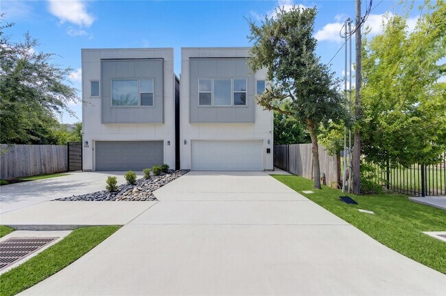 Building Photo - 4536 Sunflower St