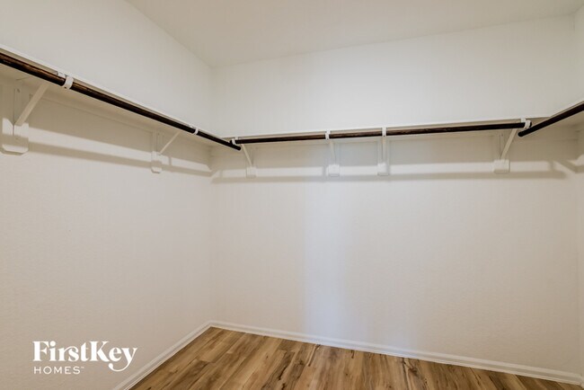 Building Photo - 24223 Becker Hollow Ln