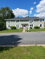 Building Photo - 1112 Devney Dr