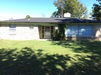 Building Photo - Washington Twp - 3 BR home