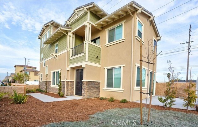 Building Photo - 22341 Normandie Ave