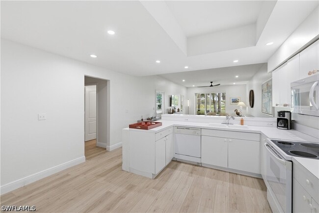 Building Photo - 26751 Clarkston Dr