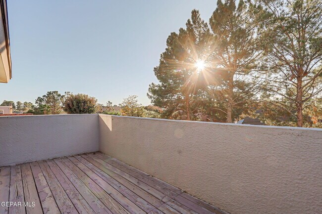 Building Photo - 485 Jeweled Mesa Ct