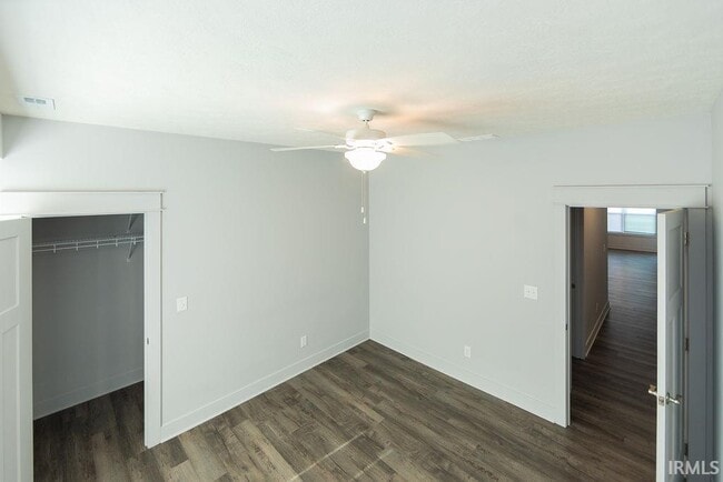 Building Photo - 1115 W Rangeview Cir