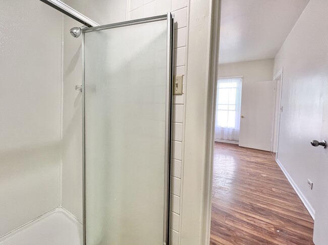 Bathroom 2 in Bedroom 2 - 96 Cedar Ave