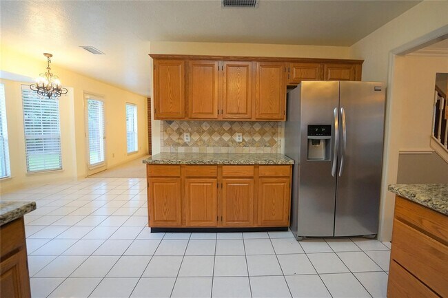Building Photo - 50 Indian Summer Pl