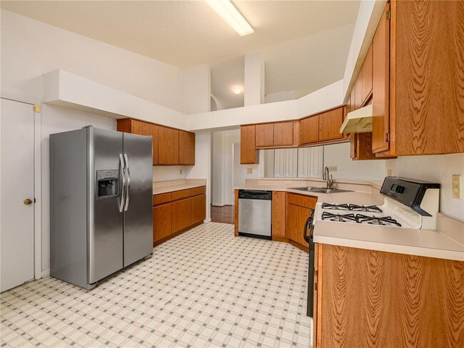 Building Photo - 1407 Wakefield Dr