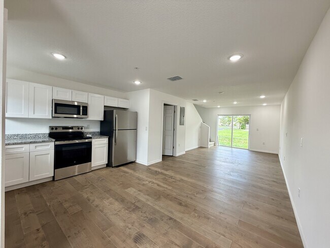 Building Photo - 167 Bowie Ln