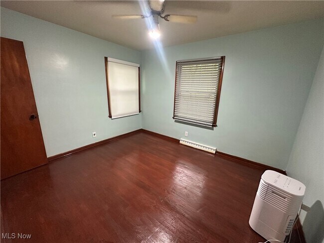 Building Photo - 2758 Newbern Cir