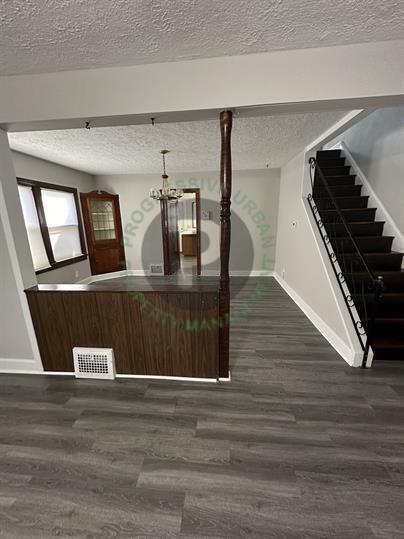 Building Photo - 1082 Hillstone Rd