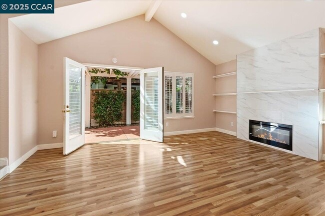 Building Photo - 1156 Tiffany Ln