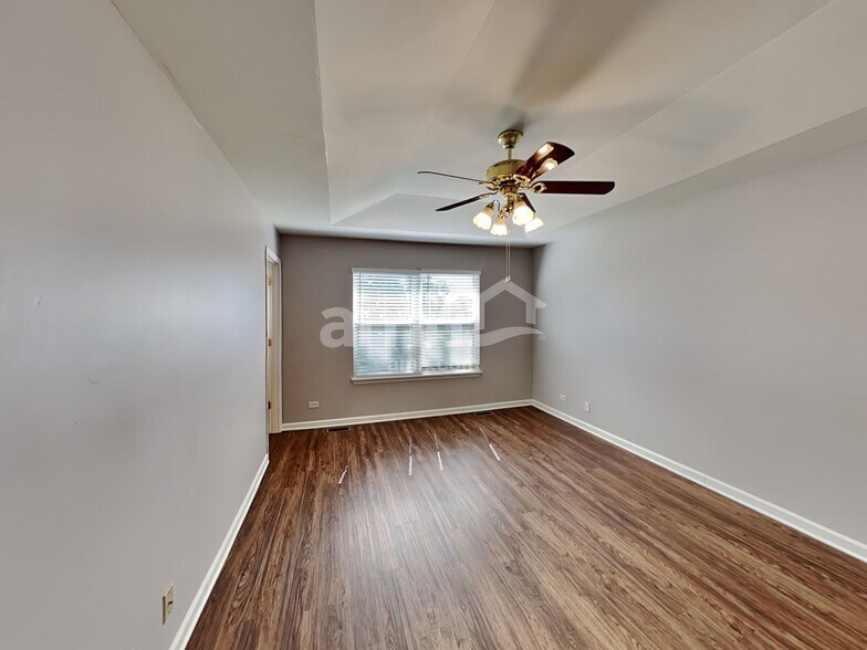 Building Photo - 214 Turnbridge Dr