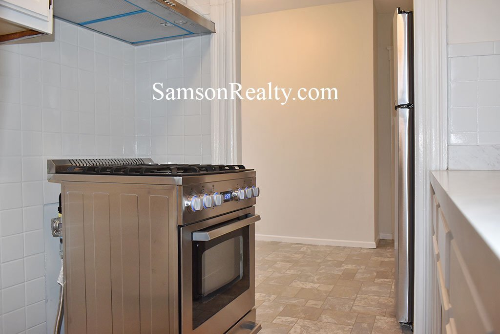 Building Photo - 172 Glenwood Ave