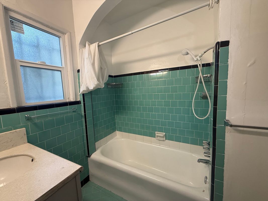 Building Photo - 244 W 49th