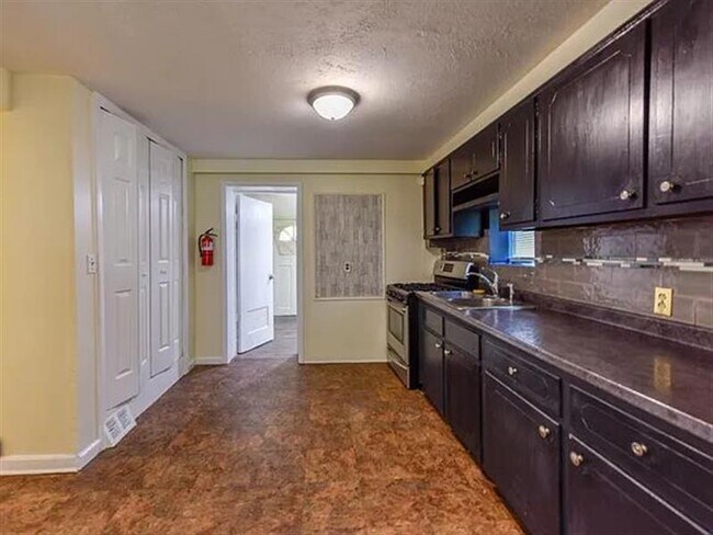 Building Photo - Mays Landing Homes
