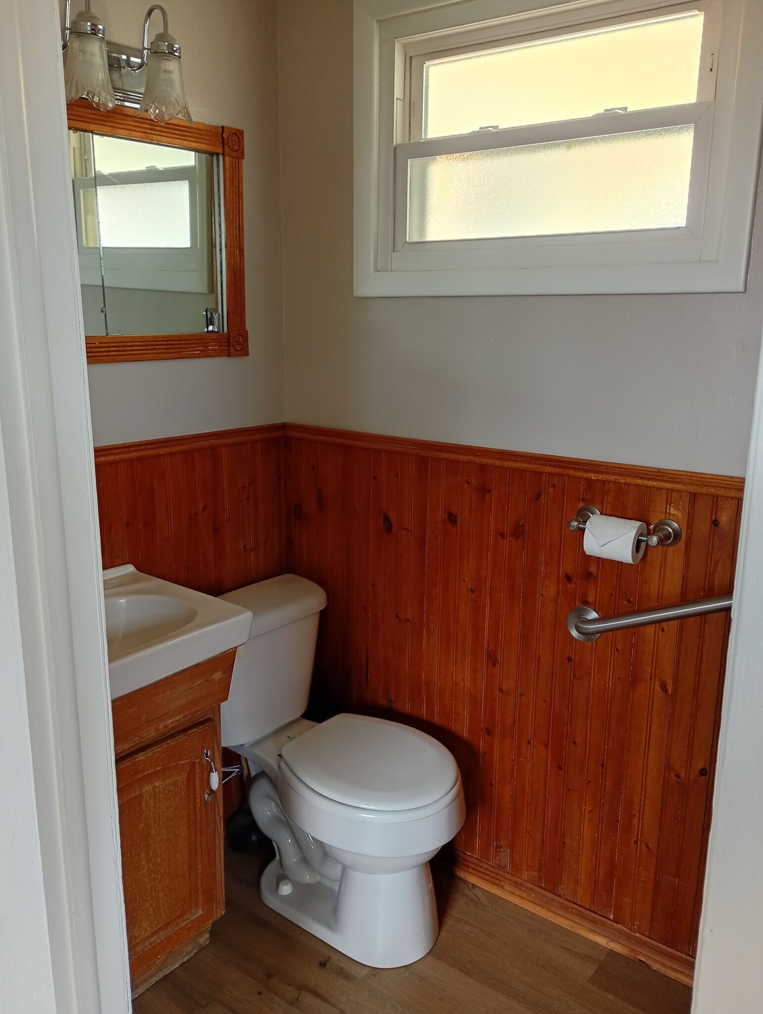 Building Photo - 501 W Main St